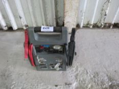 JUMP STARTER UNIT, NO CHARGER. THIS LOT IS SOLD UNDER THE AUCTIONEERS MARGIN SCHEME, THEREFORE NO VA