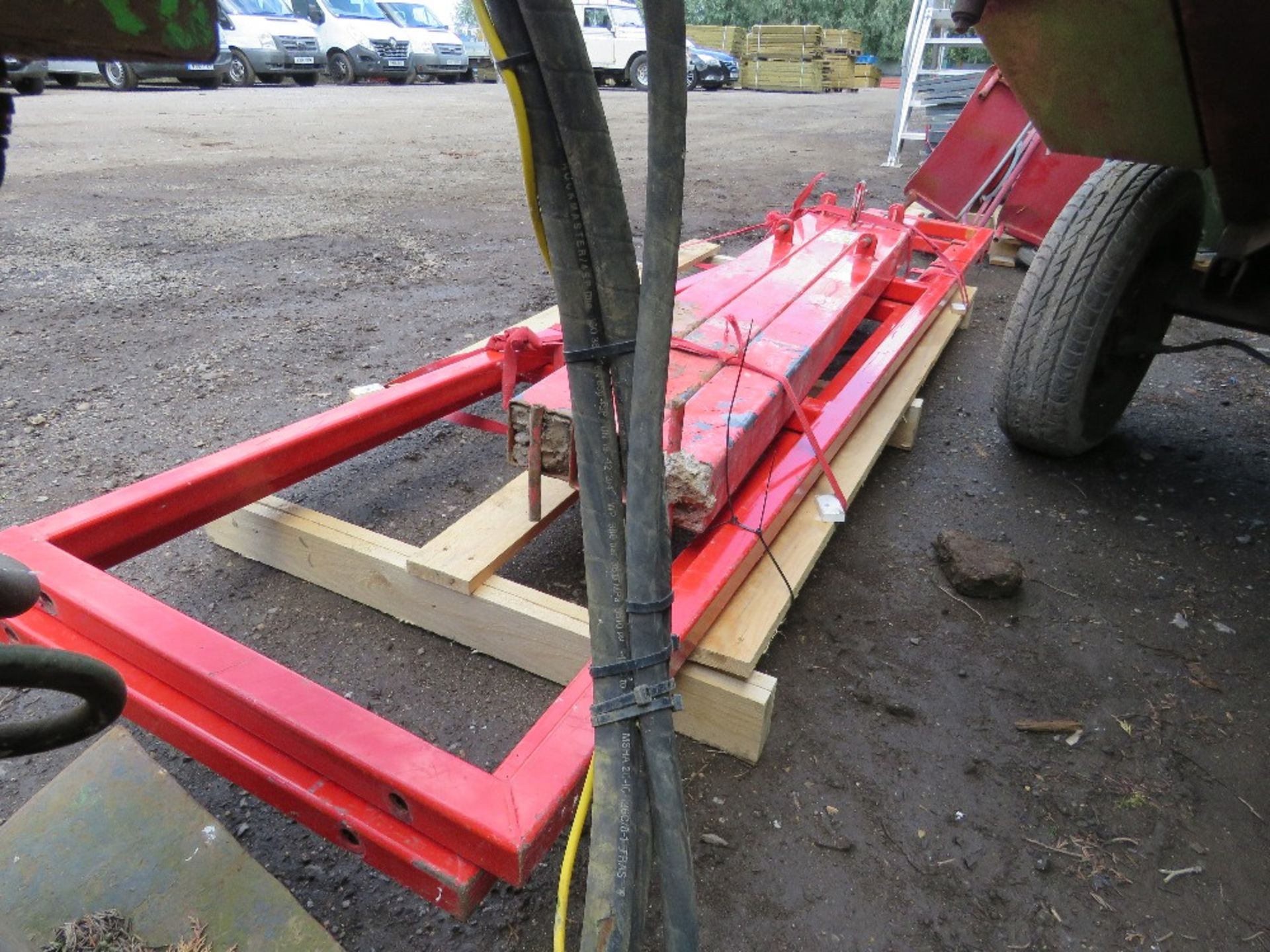 2 X METAL CAR PARK / FIELD GATEWAY BARRIER GATES, 2.9M LENGTH EACH PLUS POSTS. THIS LOT IS SOLD UNDE - Image 5 of 5