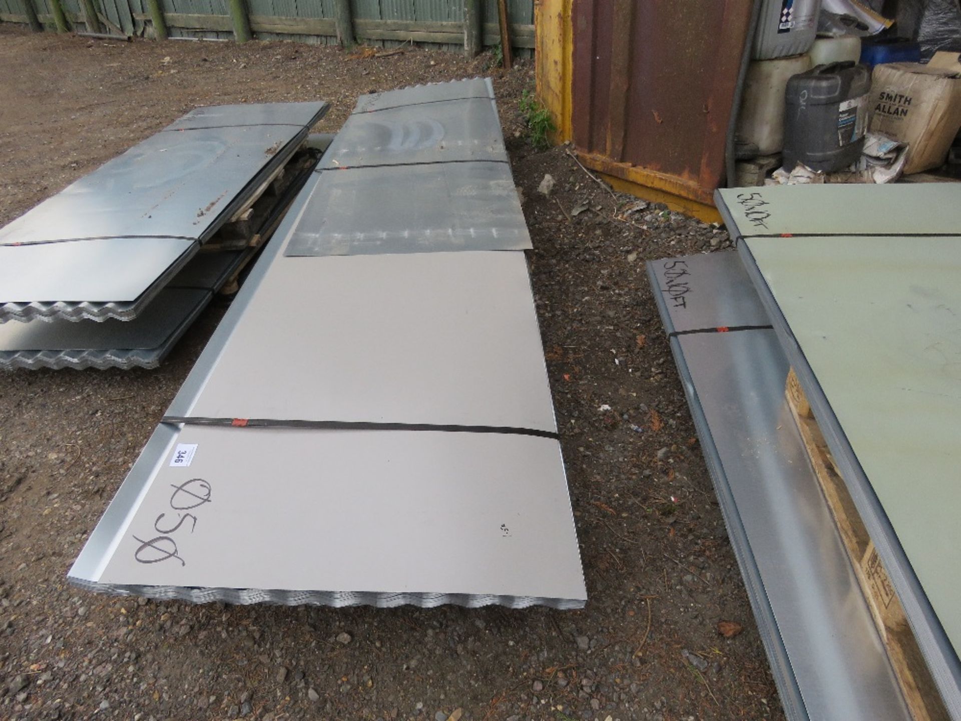 PACK OF 50NO CORRUGATED 12FT LENGTH ROOF SHEETS, GALVANISED. 0.83M WIDTH APPROX. - Image 3 of 5