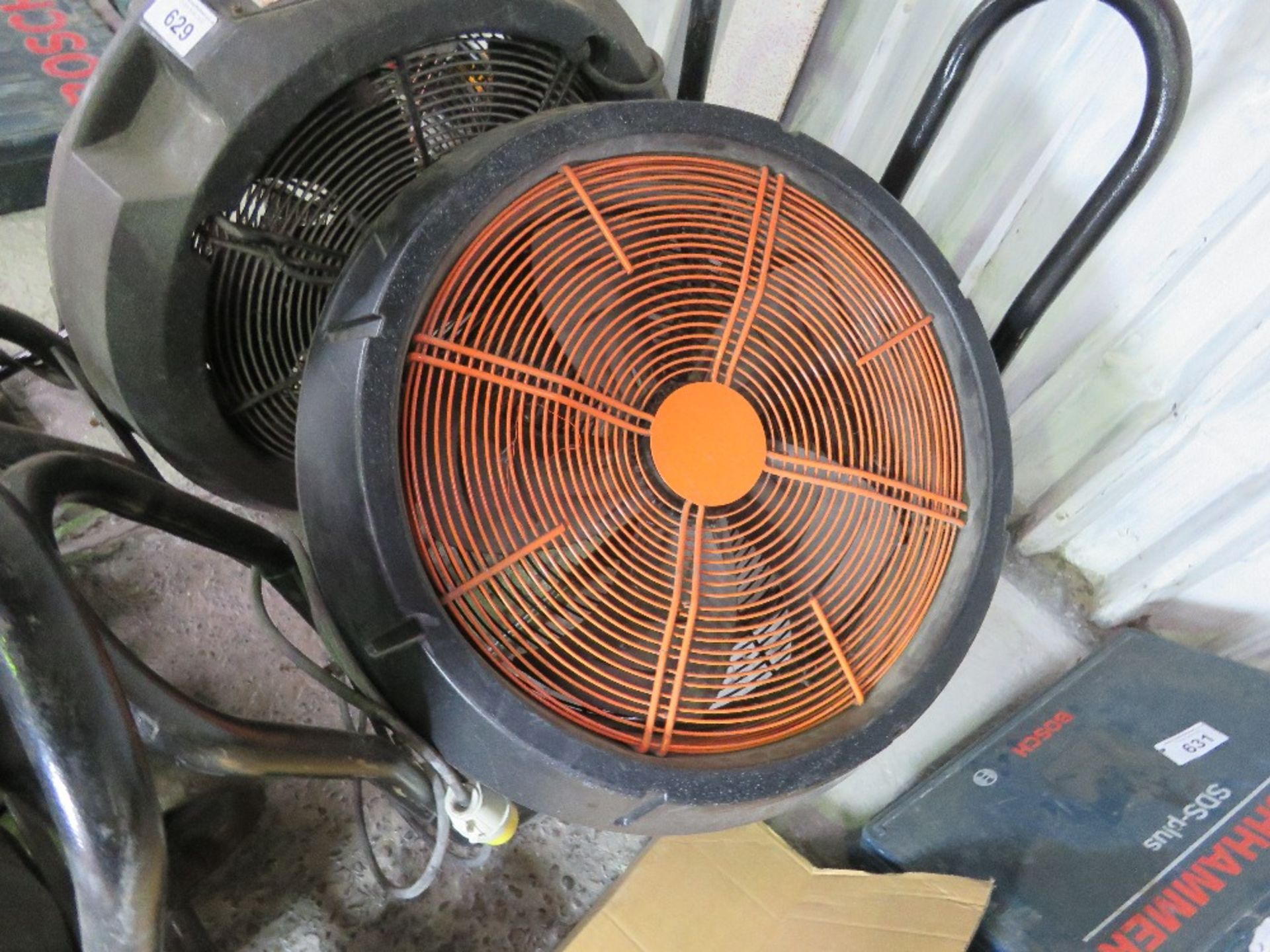 RHINO 110VOLT HIGH FLOW AIR FAN. THIS LOT IS SOLD UNDER THE AUCTIONEERS MARGIN SCHEME, THEREFORE NO - Image 2 of 2