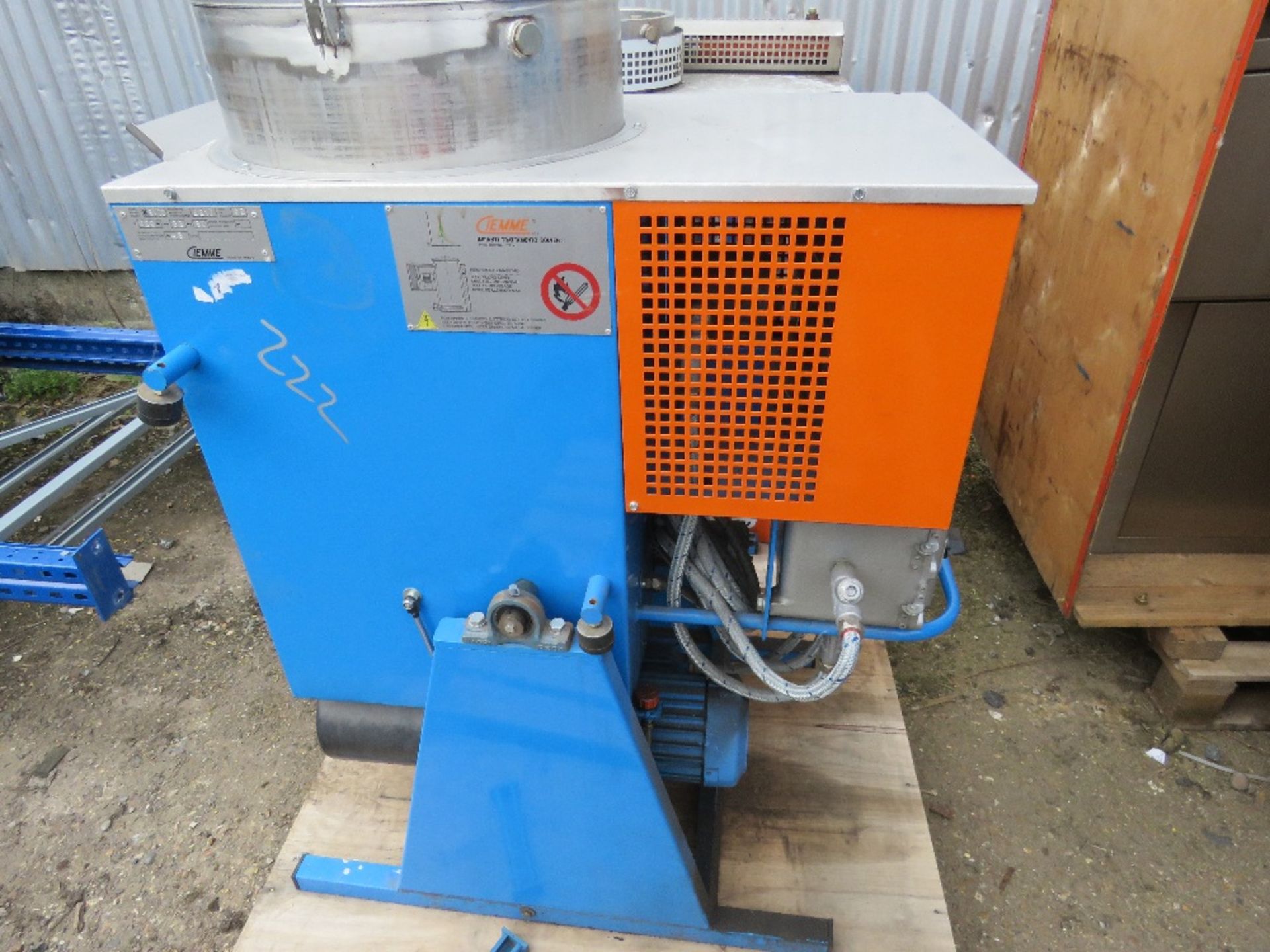 3 X CIEMME SOLVENT RECOVERY UNITS, 240VOLT POWERED. SOURCED FROM COMPANY LIQUIDATION. - Image 4 of 8