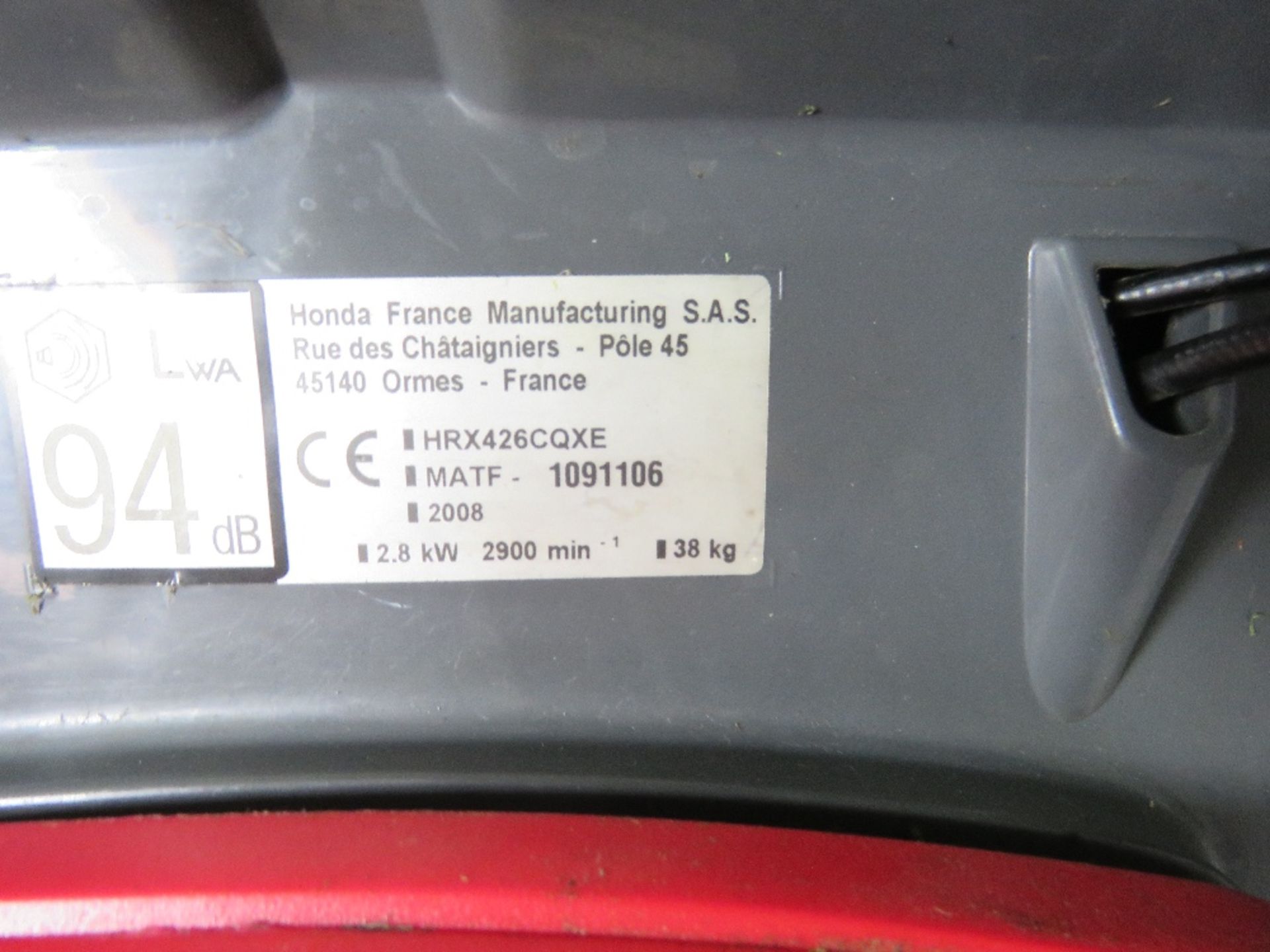 HONDA HRX ROLLER MOWER, NO BOX. WHEN TESTED WAS SEEN TO RUN AND DRIVE. THIS LOT IS SOLD UNDER THE - Image 3 of 4