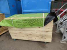 LARGE PACK OF TIMBER FENCING SLATS 1.83M LENGTH X 45MM WIDTH APPROX.
