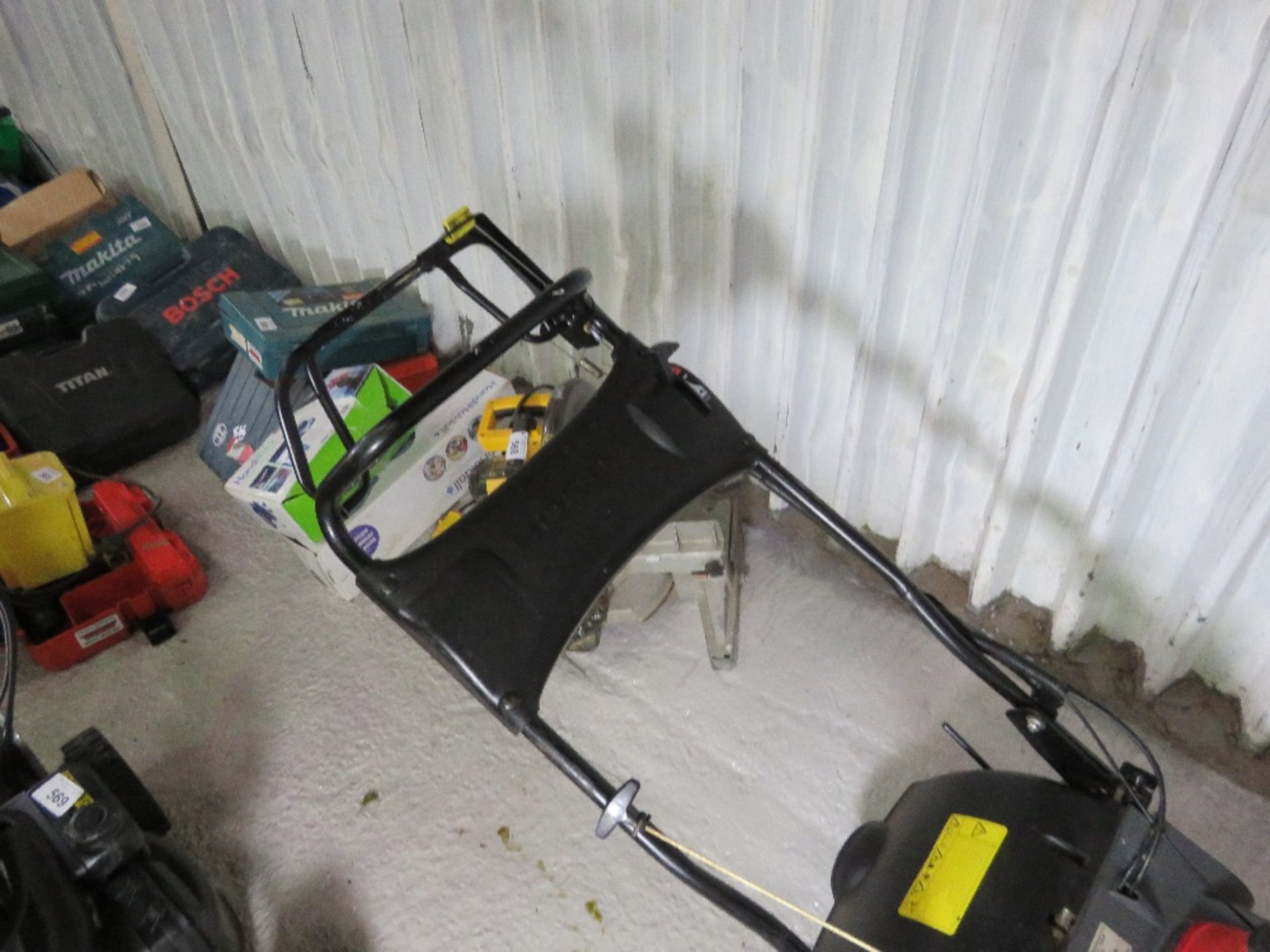 HONDA HRX ROLLER MOWER, NO BOX. WHEN TESTED WAS SEEN TO RUN AND DRIVE. THIS LOT IS SOLD UNDER THE - Image 2 of 4