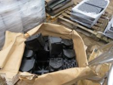 BOX OF P/PRO CHANNEL DRAIN BLOCK ANGLES. SHOP SOILED. THIS LOT IS SOLD UNDER THE AUCTIONEERS MARGIN