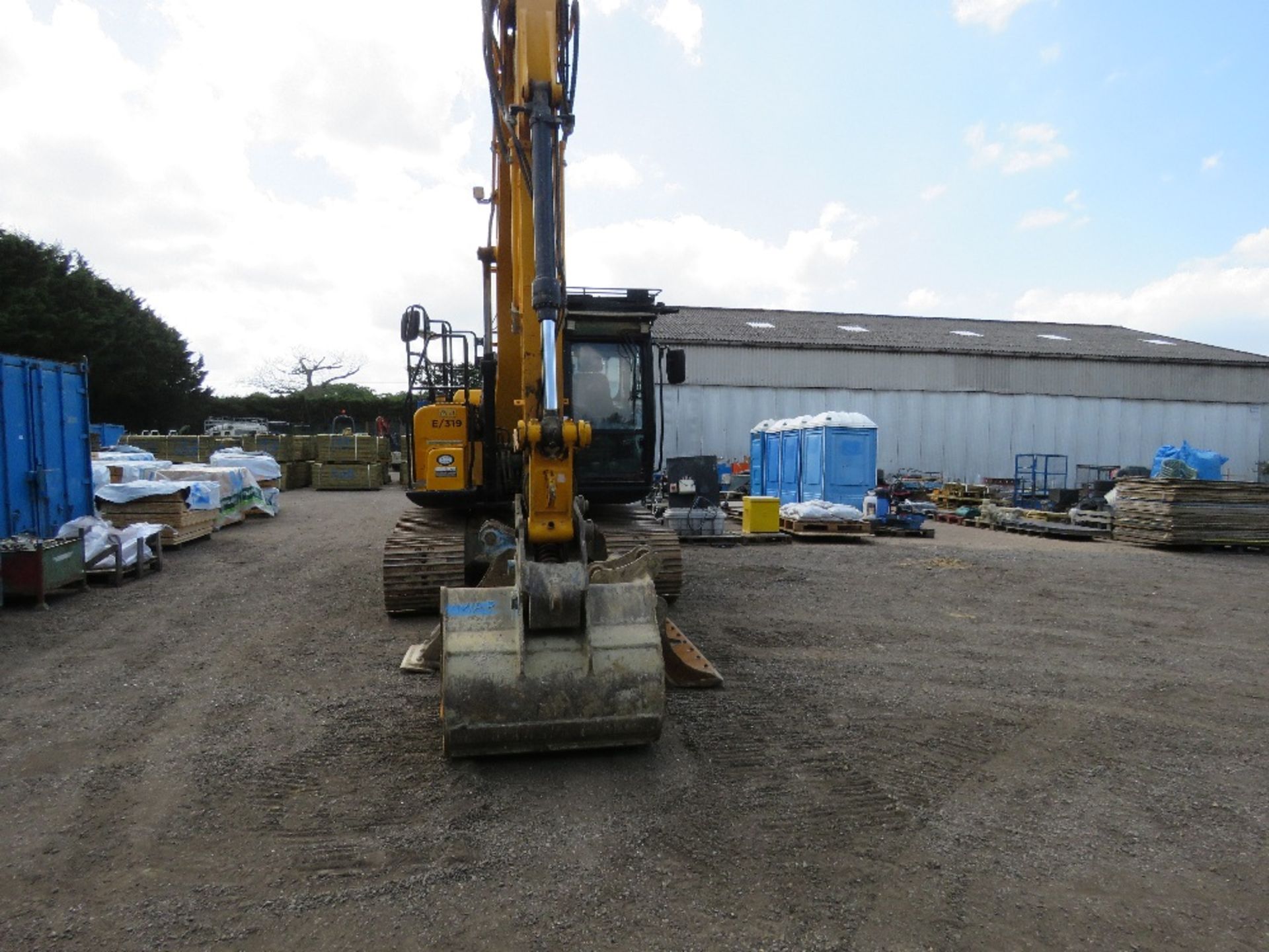 JCB JS130LC +T4F STEEL TRACKED 13 TONNE EXCAVATOR WITH 3 BUCKETS, YEAR 2017. 10% BP ON THIS LOT!! - Image 14 of 14