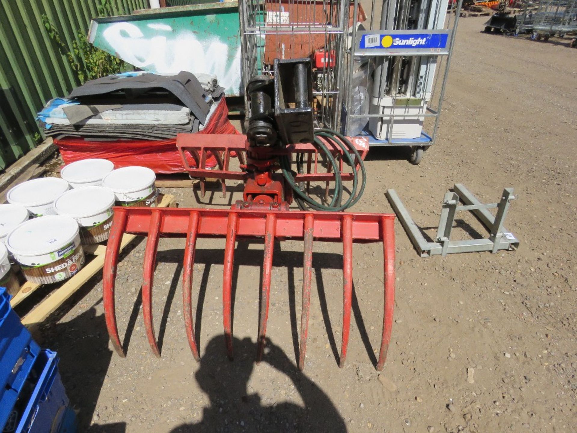 EUROMEC RAKE GRAPPLE GRAB ATTACHMENT FOR 5-8TONNE EXCAVATOR 45MM PINS, 1.2M WIDE WITH ROTATOR. - Image 2 of 8