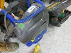 MINI COMPRESSOR, 110VOLT. THIS LOT IS SOLD UNDER THE AUCTIONEERS MARGIN SCHEME, THEREFORE NO VAT WIL