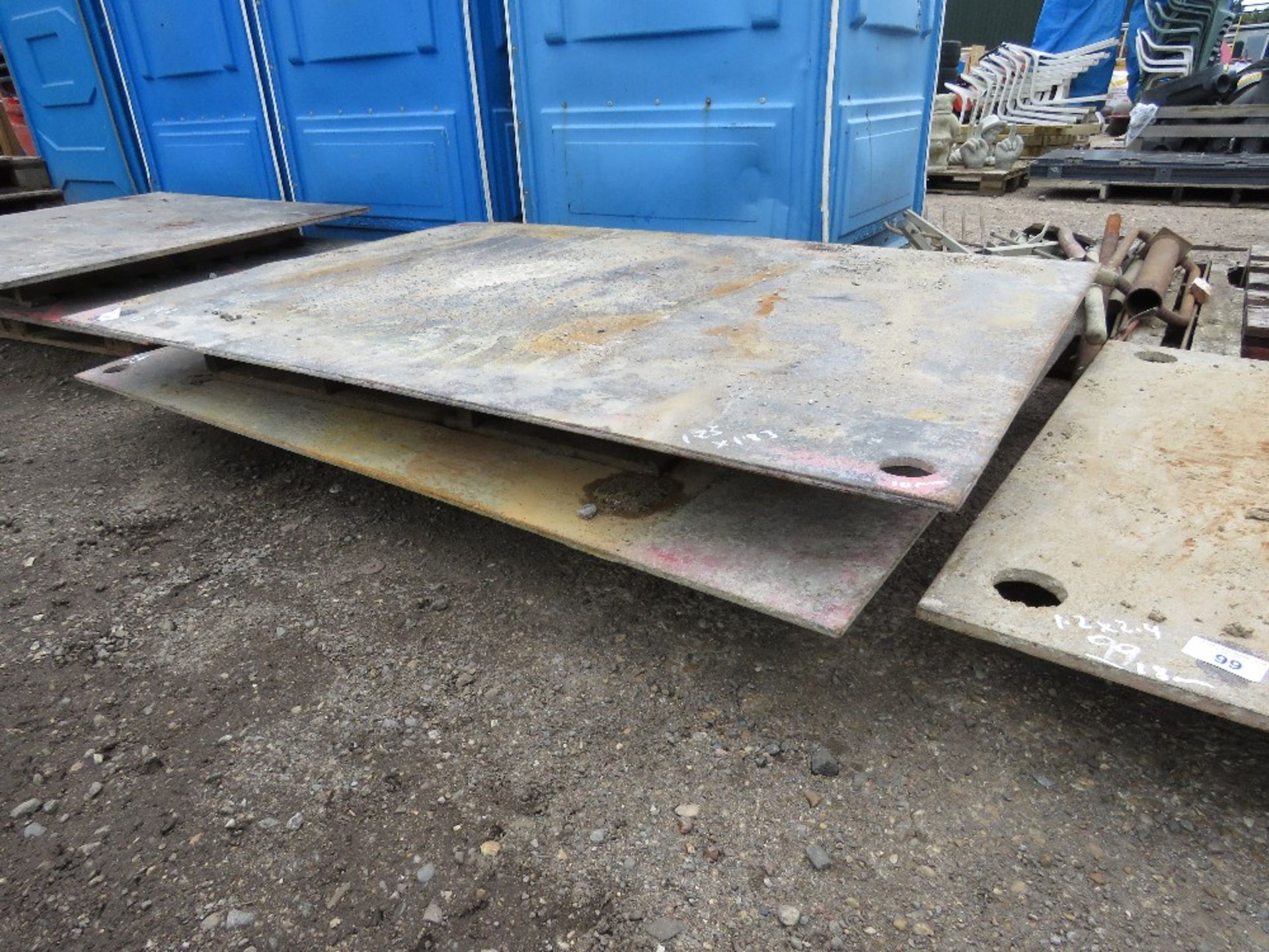 2 X STEEL ROAD PLATES 10MM THICKNESS APPROX. 1.25M X 1.83M APPROX. THIS LOT IS SOLD UNDER THE AUCTIO - Image 3 of 5