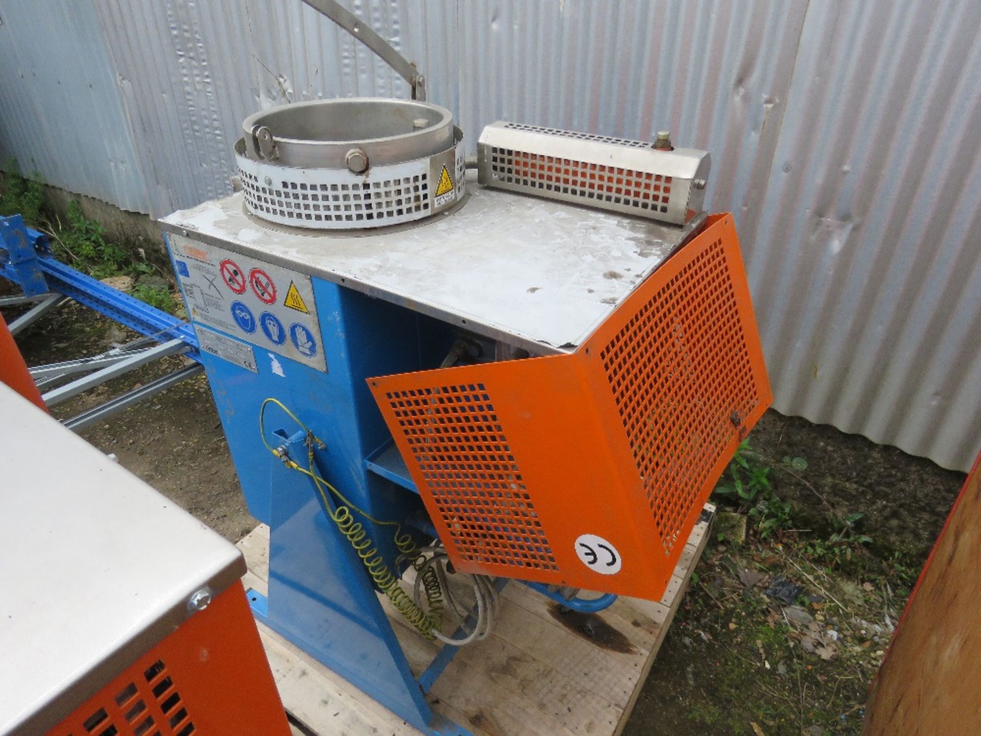 3 X CIEMME SOLVENT RECOVERY UNITS, 240VOLT POWERED. SOURCED FROM COMPANY LIQUIDATION. - Image 6 of 8