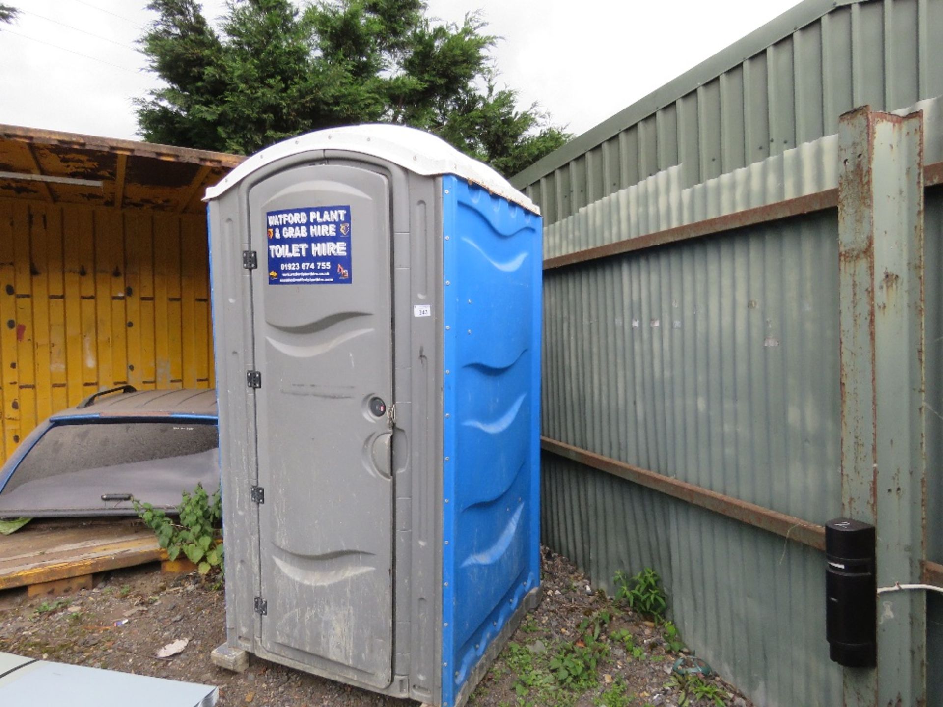 PORTABLE SITE TOILET. - Image 2 of 5