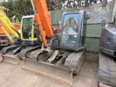 HITACHI ZAXIS 85USB RUBBER TRACKED EXCAVATOR WITH 1 X BUCKET. 8010 REC HOURS. 1 X BUCKET. SN:HCMDEE5