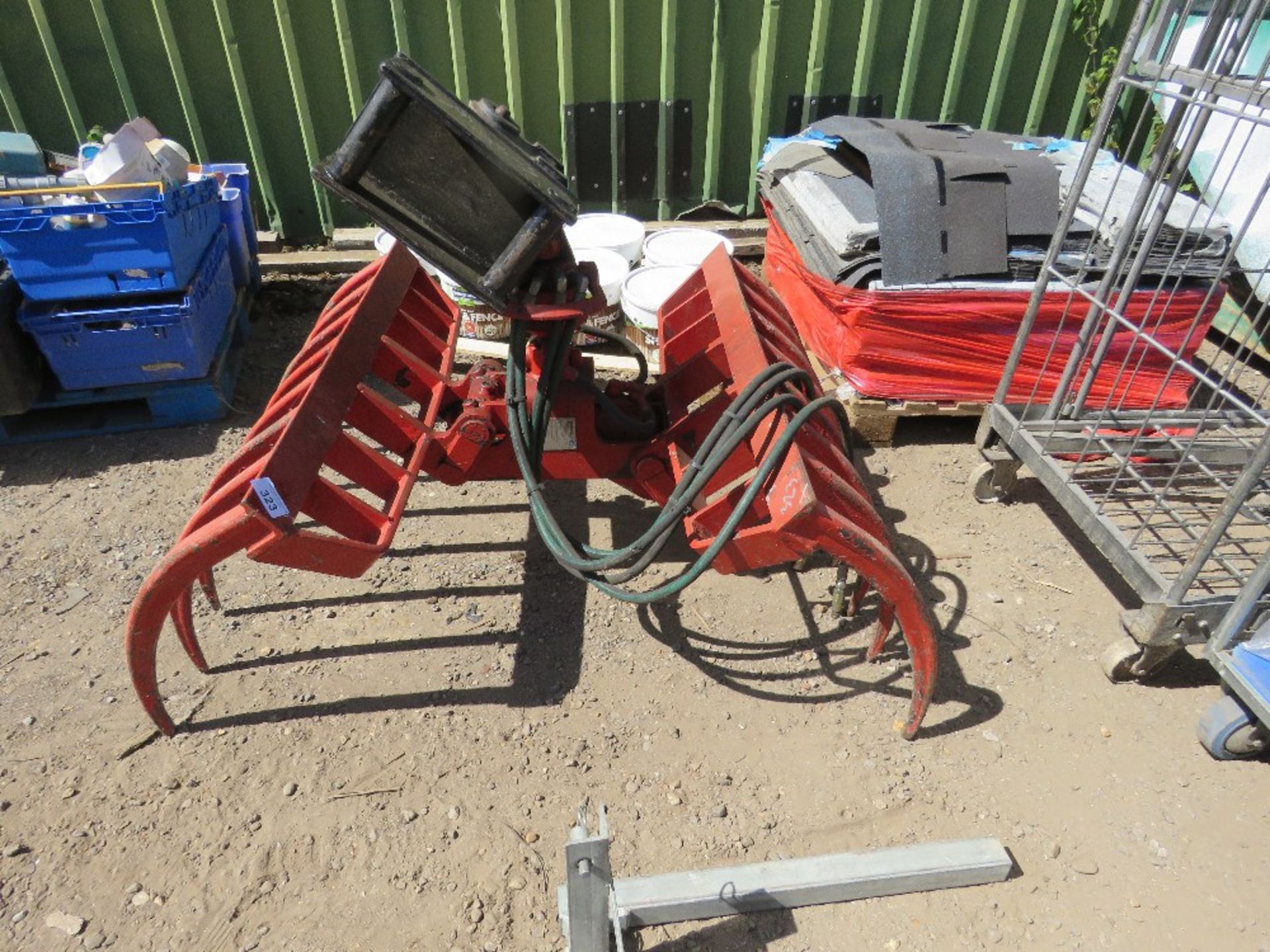 EUROMEC RAKE GRAPPLE GRAB ATTACHMENT FOR 5-8TONNE EXCAVATOR 45MM PINS, 1.2M WIDE WITH ROTATOR.