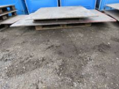 1 X STEEL ROAD PLATE 20MM THICKNESS APPROX. 2.03M X 1.21M APPROX. THIS LOT IS SOLD UNDER THE AUCTION