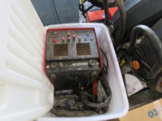 AC/DC 200 WELDER UNIT WITH FOOT CONTROL IN BOX. 240VOLT.