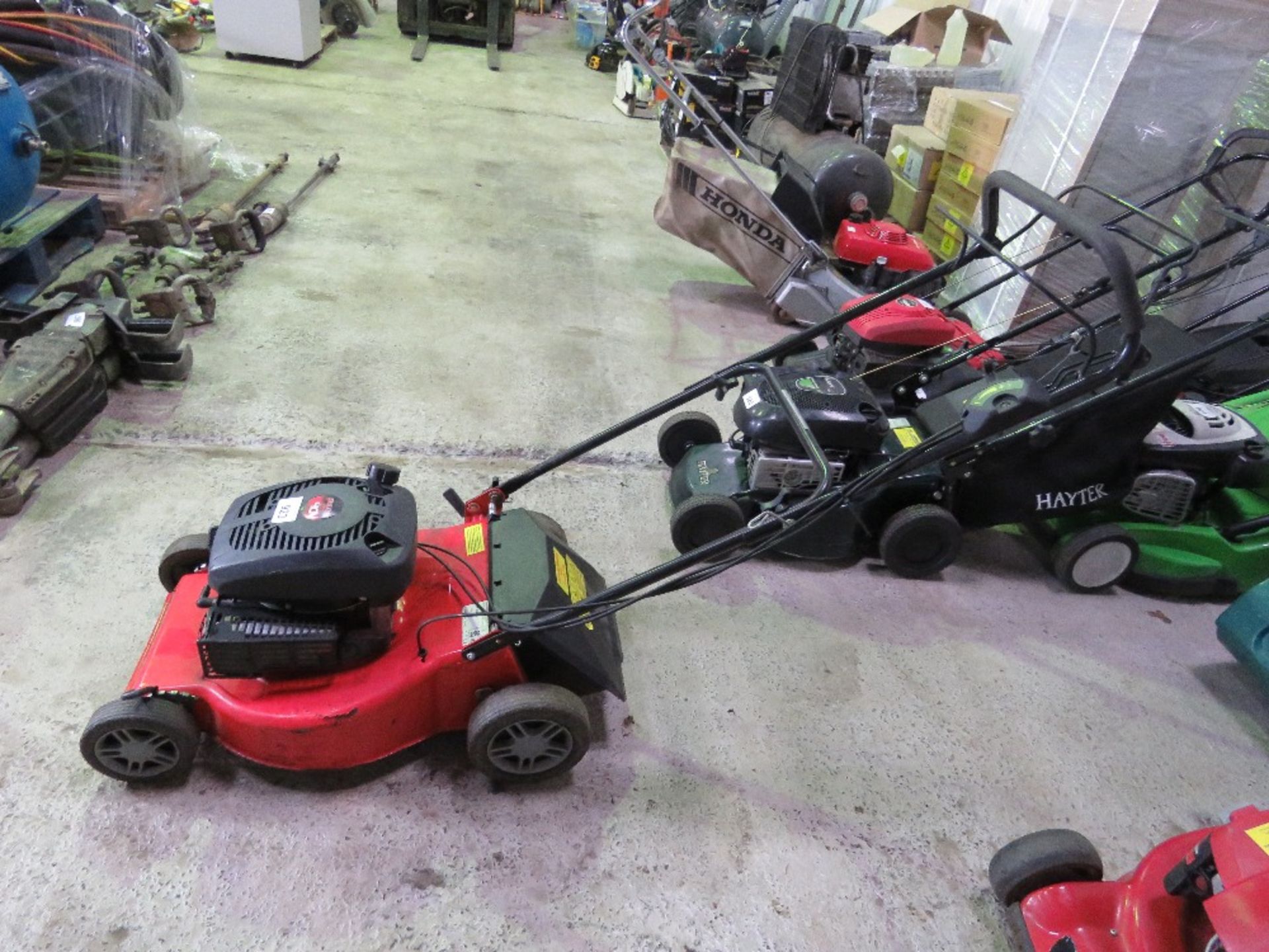 CHAMPION SELF DRIVE MOWER, NO BOX. THIS LOT IS SOLD UNDER THE AUCTIONEERS MARGIN SCHEME, THEREFORE N - Image 2 of 3