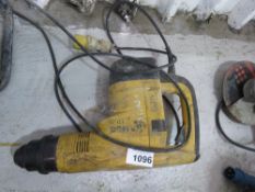 KANGO 110VOLT BREAKER DRILL. THIS LOT IS SOLD UNDER THE AUCTIONEERS MARGIN SCHEME, THEREFORE NO VAT