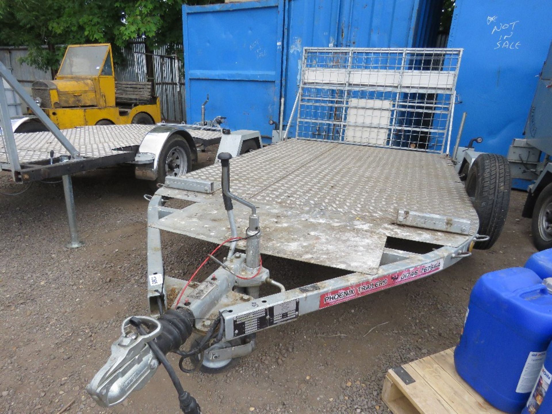 SINGLE AXLED QUAD BIKE / FLAT TRAILER 1.8M WIDE X 2.4M LENGTH BED APPROX. SOURCED FROM LIQUIDATION. - Image 2 of 5