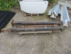 3 X CAST IRON DECORATIVE POSTS. THIS LOT IS SOLD UNDER THE AUCTIONEERS MARGIN SCHEME, THEREFORE NO V