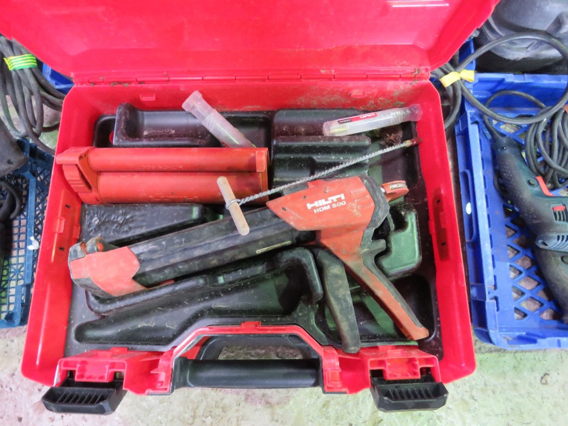 HILTI MASTIC GUN SET AND DUST SUPRESSION SET THIS LOT IS SOLD UNDER THE AUCTIONEERS MARGIN SCHEME, - Image 2 of 3