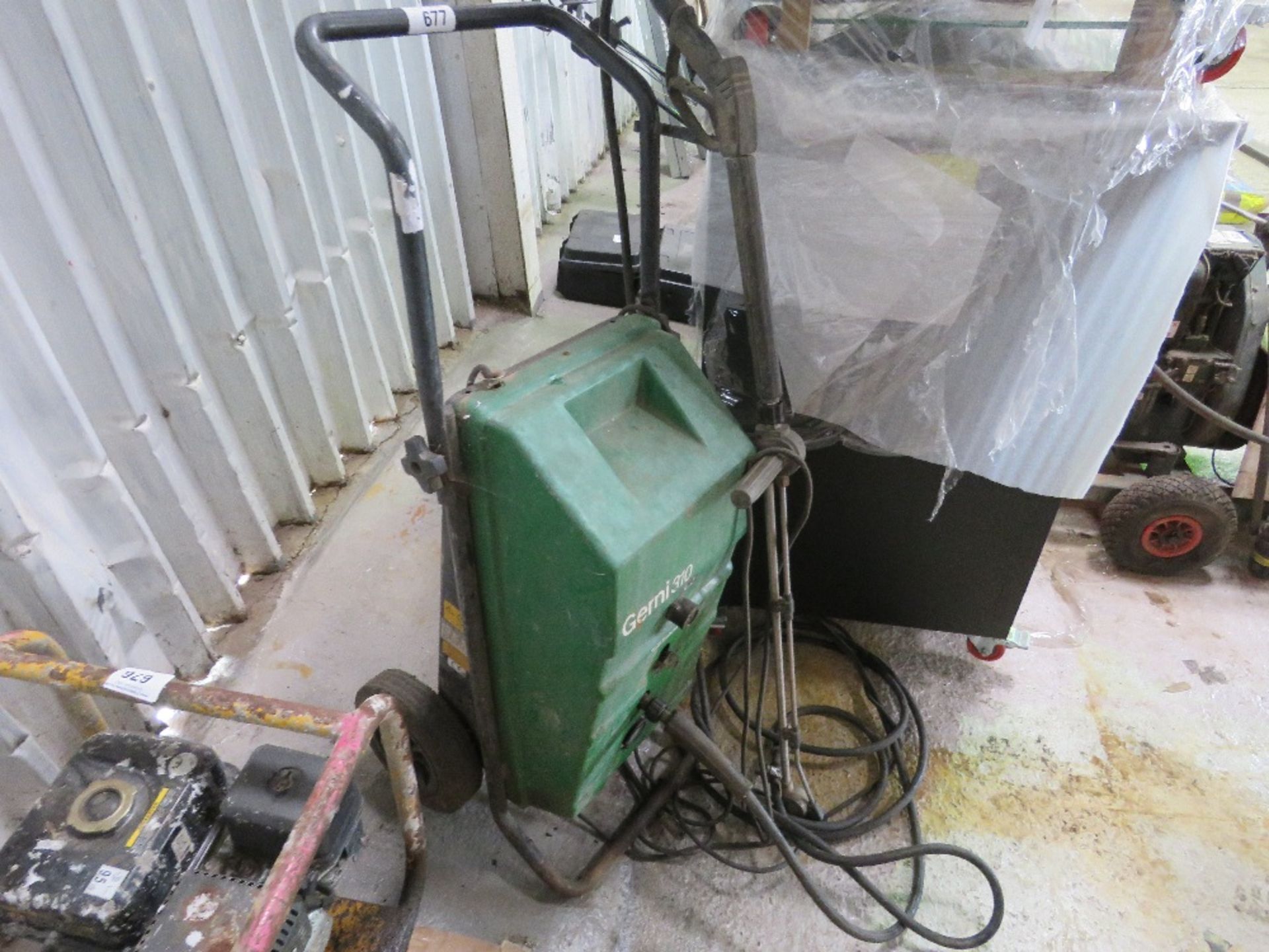 GERNI 310 MODEL 240VOLT PRESSURE WASHER WITH HOSE AND LANCE. THIS LOT IS SOLD UNDER THE AUCTIONEERS - Image 2 of 3