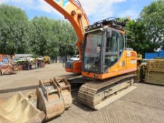 DOOSAN DX140 LC-3 TRACKED 14 TONNE EXCAVATOR, YEAR 2014 BUILD. 6676 REC HOURS. 4 BUCKETS: 10% BP