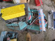 2 X TOOL BAGS COINTAINING TOOLS AND SUNDRIES. THIS LOT IS SOLD UNDER THE AUCTIONEERS MARGIN SCHEME,