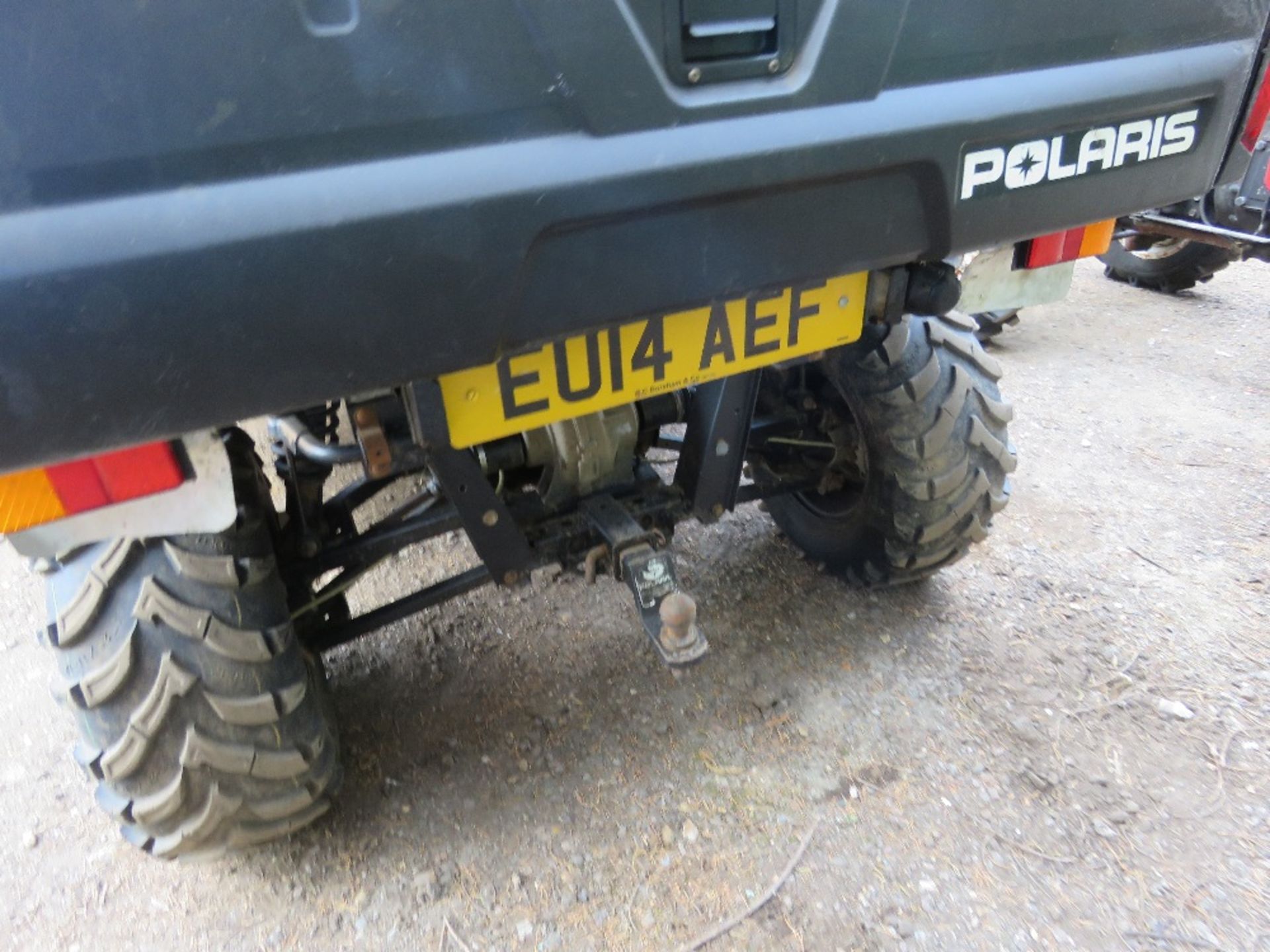 POLARIS RANGER 900D UTILTY VEHICLE WITH FULL CAB REG:EU14 AEF WITH V5. 2447 REC HOURS. WHEN TESTED W - Bild 5 aus 7