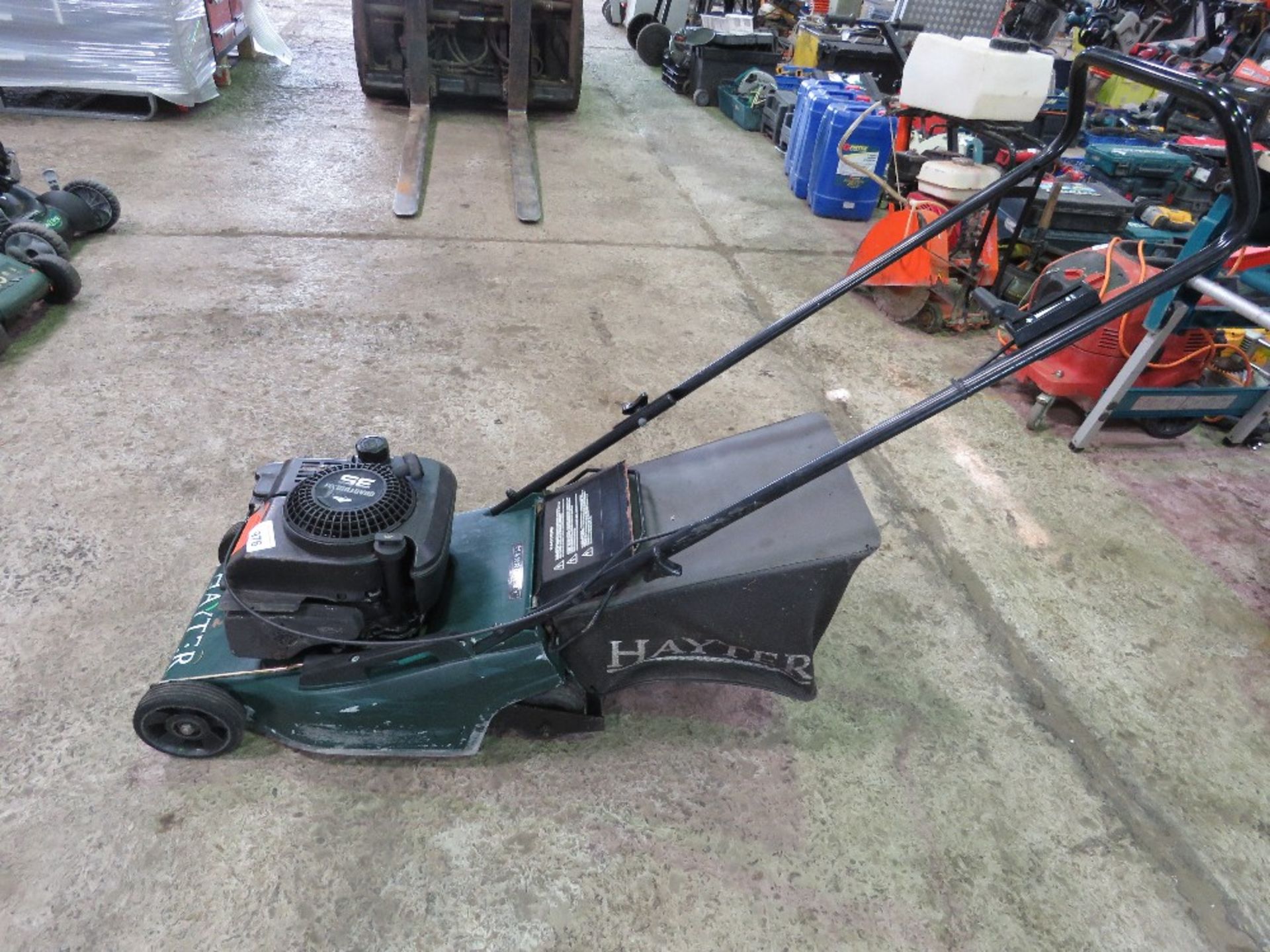 HARRIER 41 MOWER WITH A COLLECTOR. THIS LOT IS SOLD UNDER THE AUCTIONEERS MARGIN SCHEME, THEREFORE N - Image 2 of 3