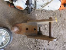 BALL HITCH UNIT TO FIT MINI EXCAVATOR.