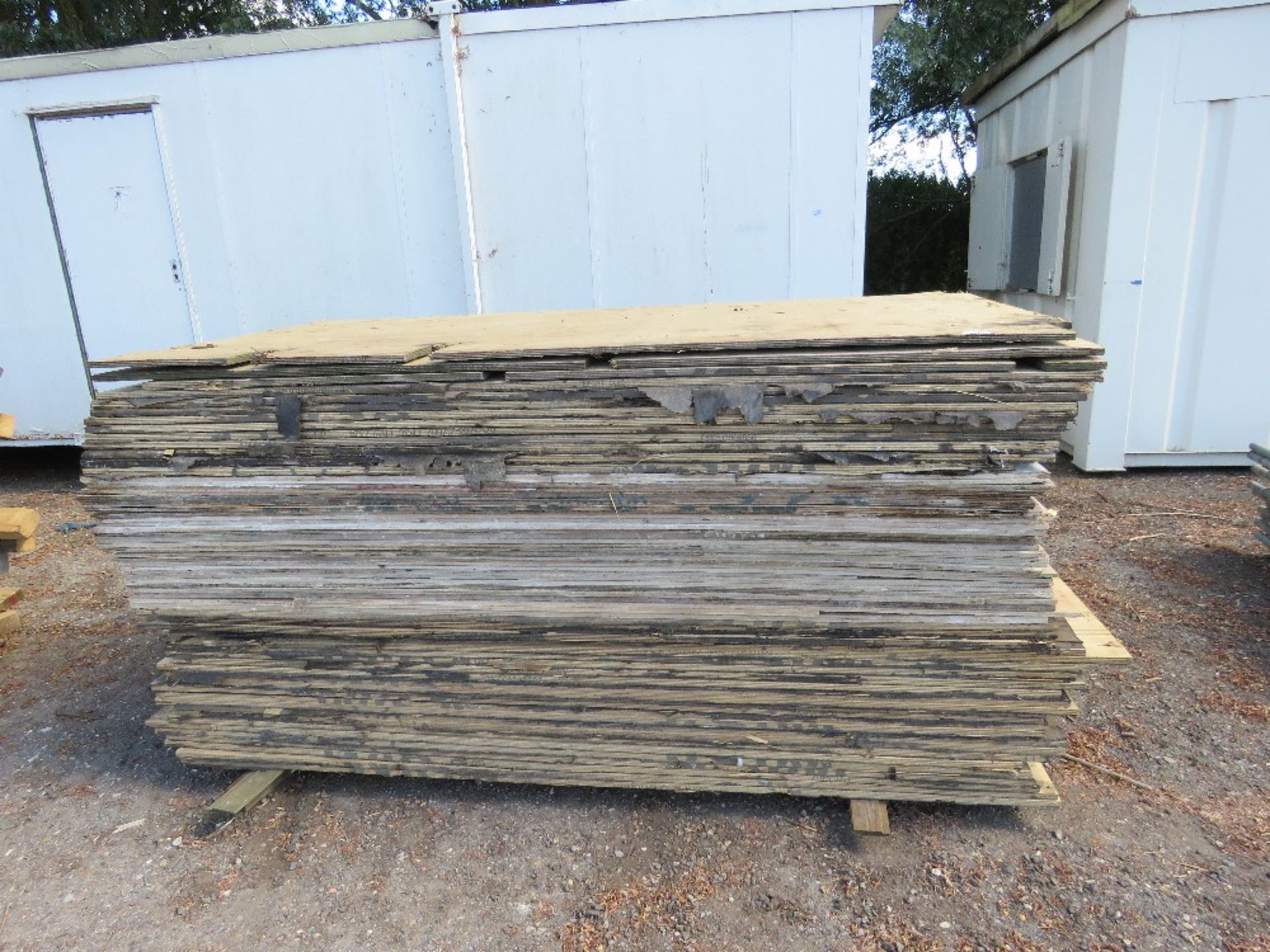 PRE USED PLYWOOD SHEETS 65NO APPROX. THIS LOT IS SOLD UNDER THE AUCTIONEERS MARGIN SCHEME, THEREFORE