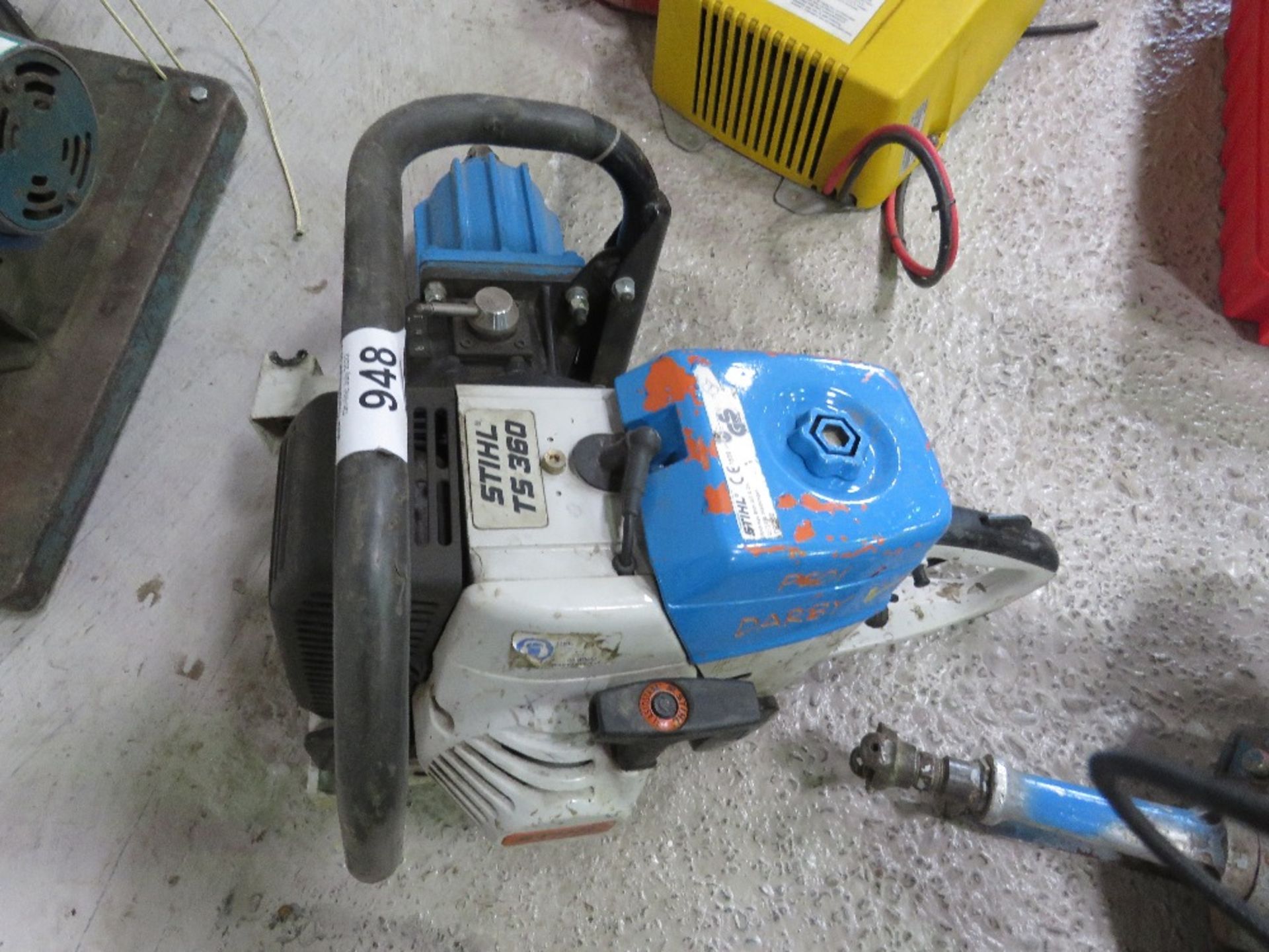 STIHL TS360 HEAVY DUTY PETROL ENGINED NUT DRIVER GUN. DIRECT FROM A LOCAL GROUNDWORKS COMPANY AS - Image 2 of 3