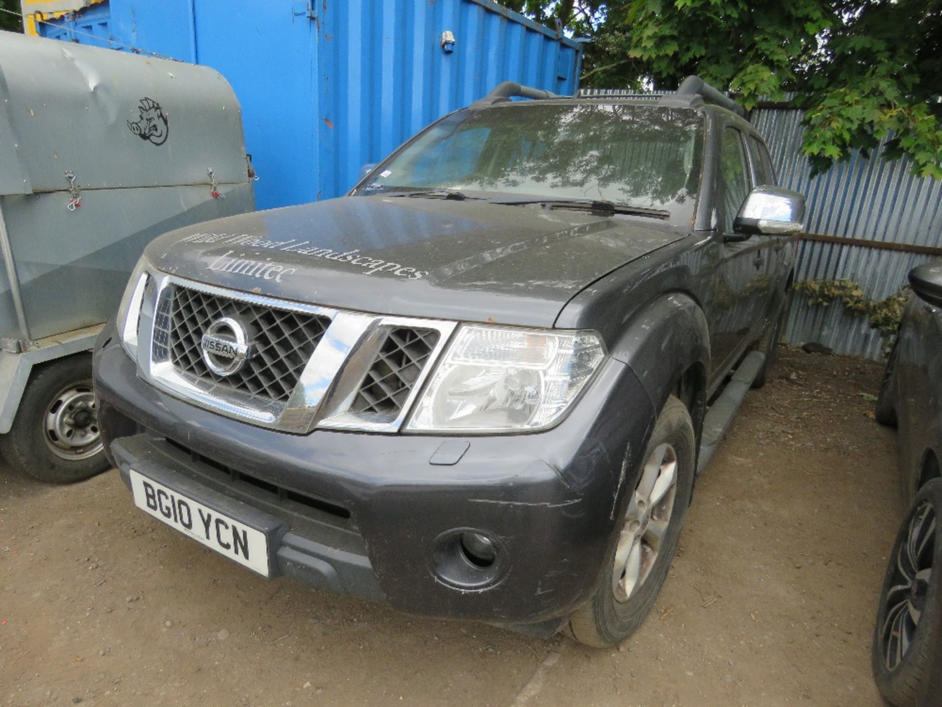 NISSAN NAVARA DOUBLE CAB PICKUP TRUCK REG:BG10 YCN. MANUAL GEARBOX. 249,885 REC MILES. WHENTESTED WA