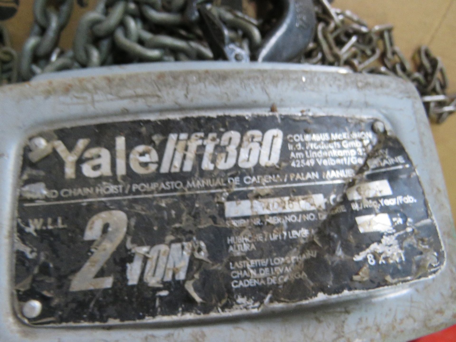 2 X YALE CHAIN HOISTS: 1TONNE AND 2 TONNE RATED. - Image 3 of 3