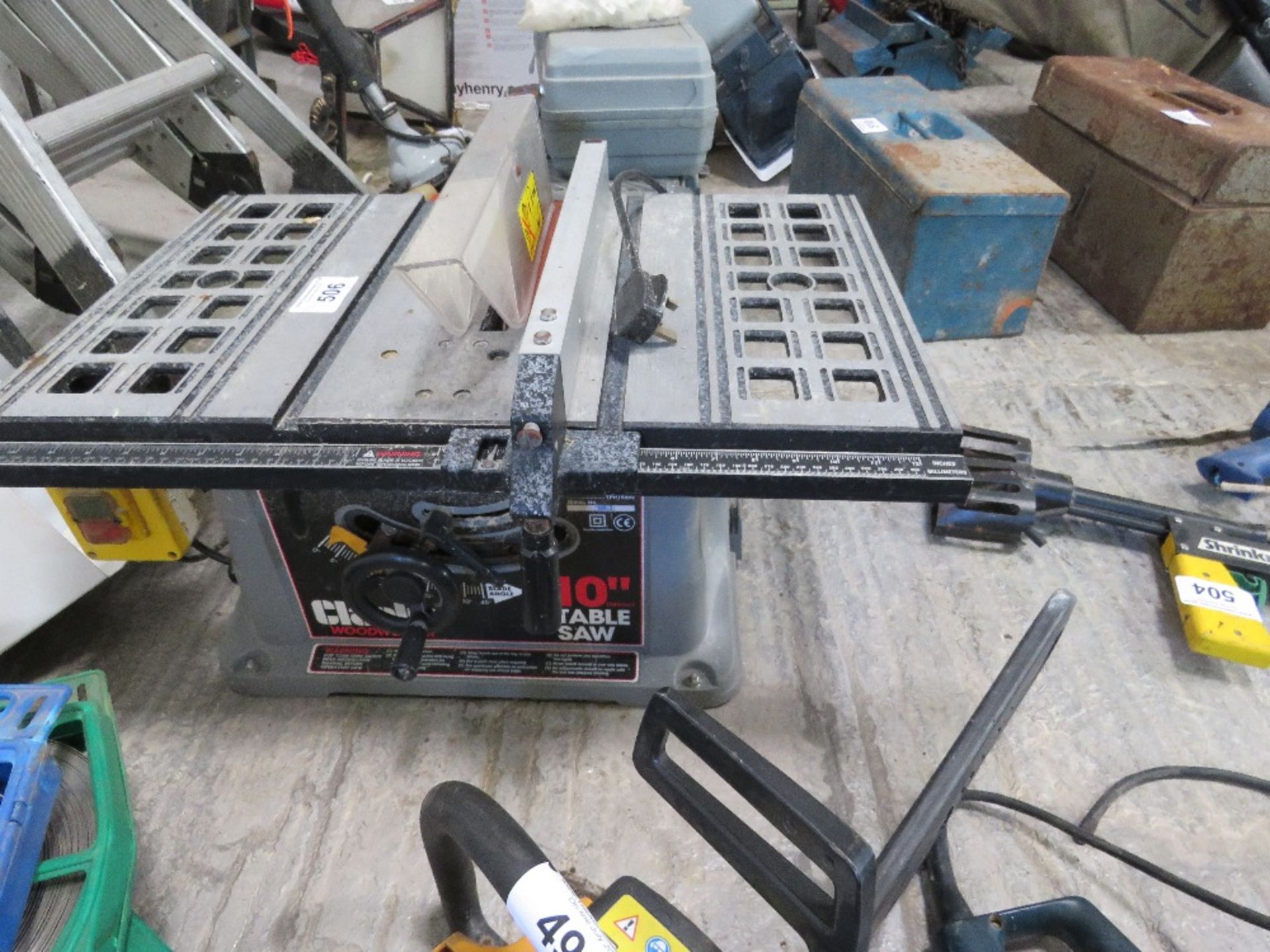 CLARKE 10" HOBBY SAW TABLE, 240VOLT. THIS LOT IS SOLD UNDER THE AUCTIONEERS MARGIN SCHEME, THEREFORE - Image 2 of 3