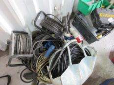 ASSORTED CABLES. THIS LOT IS SOLD UNDER THE AUCTIONEERS MARGIN SCHEME, THEREFORE NO VAT WILL BE CHAR