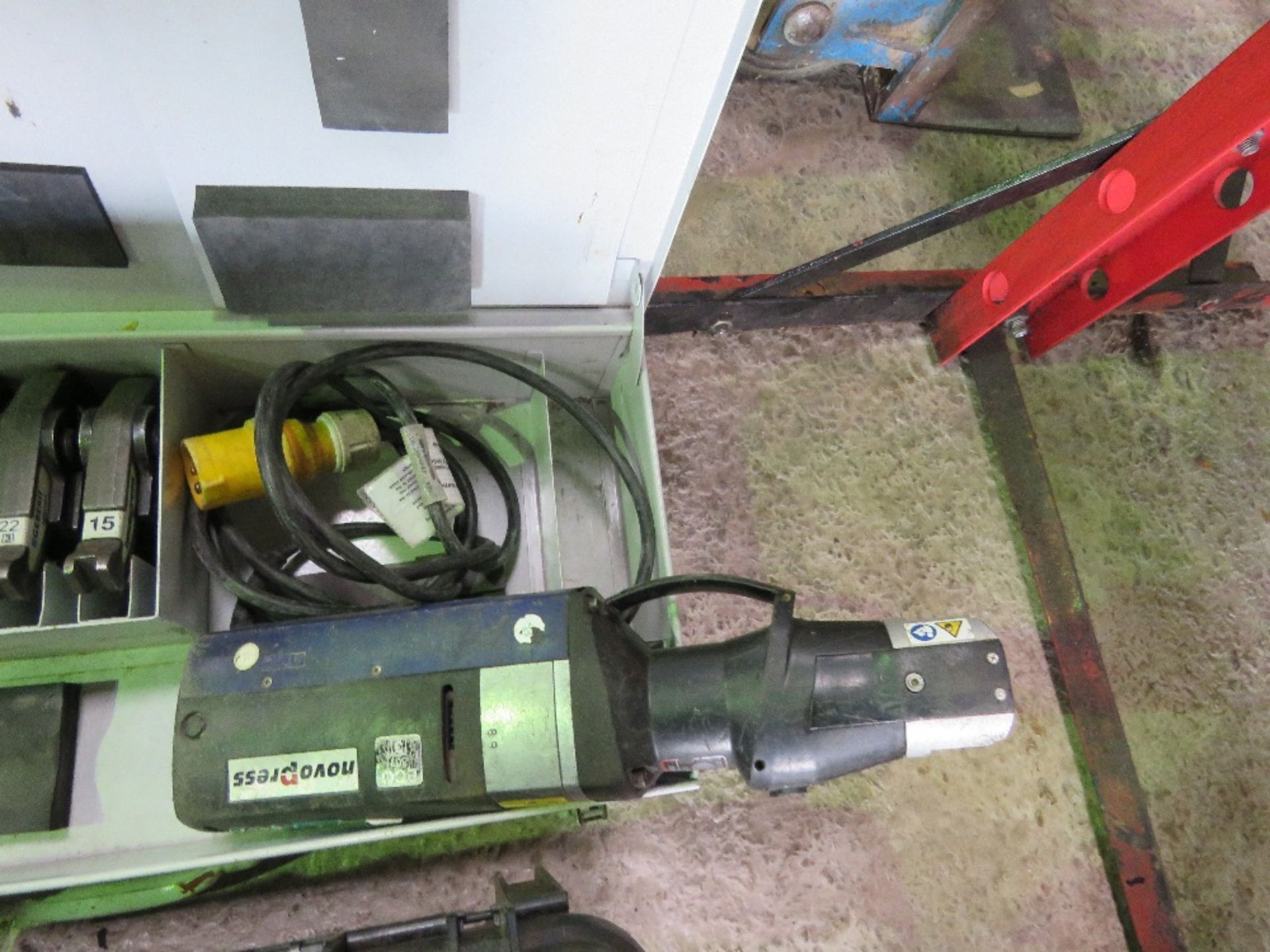 GERBERIT NOVOPRESS 110VOLT CRIMPING SET WITH SELECTION HEADS, 3 X BOXES IN TOTAL. THIS LOT IS SOLD U - Image 4 of 6