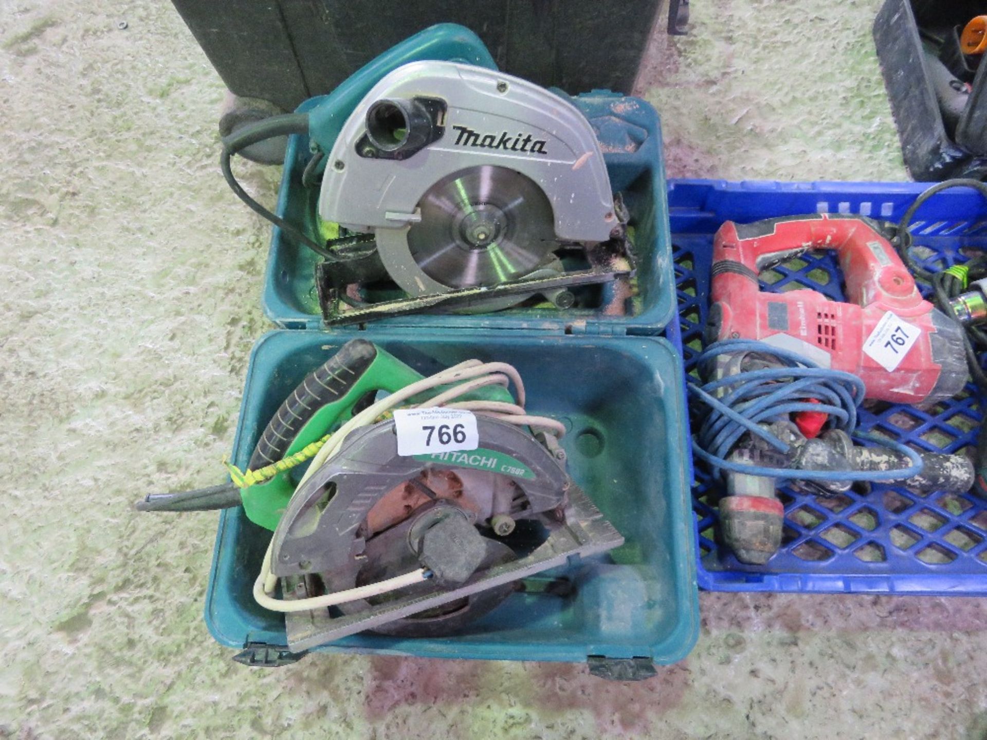 2X 240V CIRCULAR SAWS THIS LOT IS SOLD UNDER THE AUCTIONEERS MARGIN SCHEME, THEREFORE NO VAT WILL B - Image 3 of 3