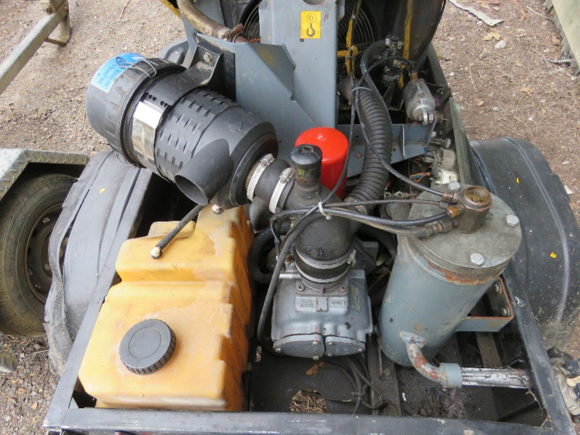 ATLAS COPCO XAS36 COMPRESSOR, YEAR 2001, YANMAR ENGINE. SOME PARTS MISSING THEREFORE UNTESTED. - Image 5 of 8