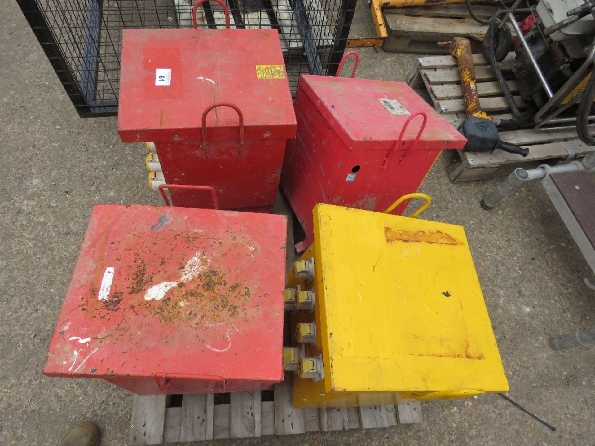 4 X LARGE SIZED SITE TRANSFORMERS. - Image 2 of 3