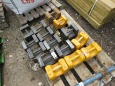 PALLET CONTAINING 15 X WEIGHTS. THIS LOT IS SOLD UNDER THE AUCTIONEERS MARGIN SCHEME, THEREFORE NO