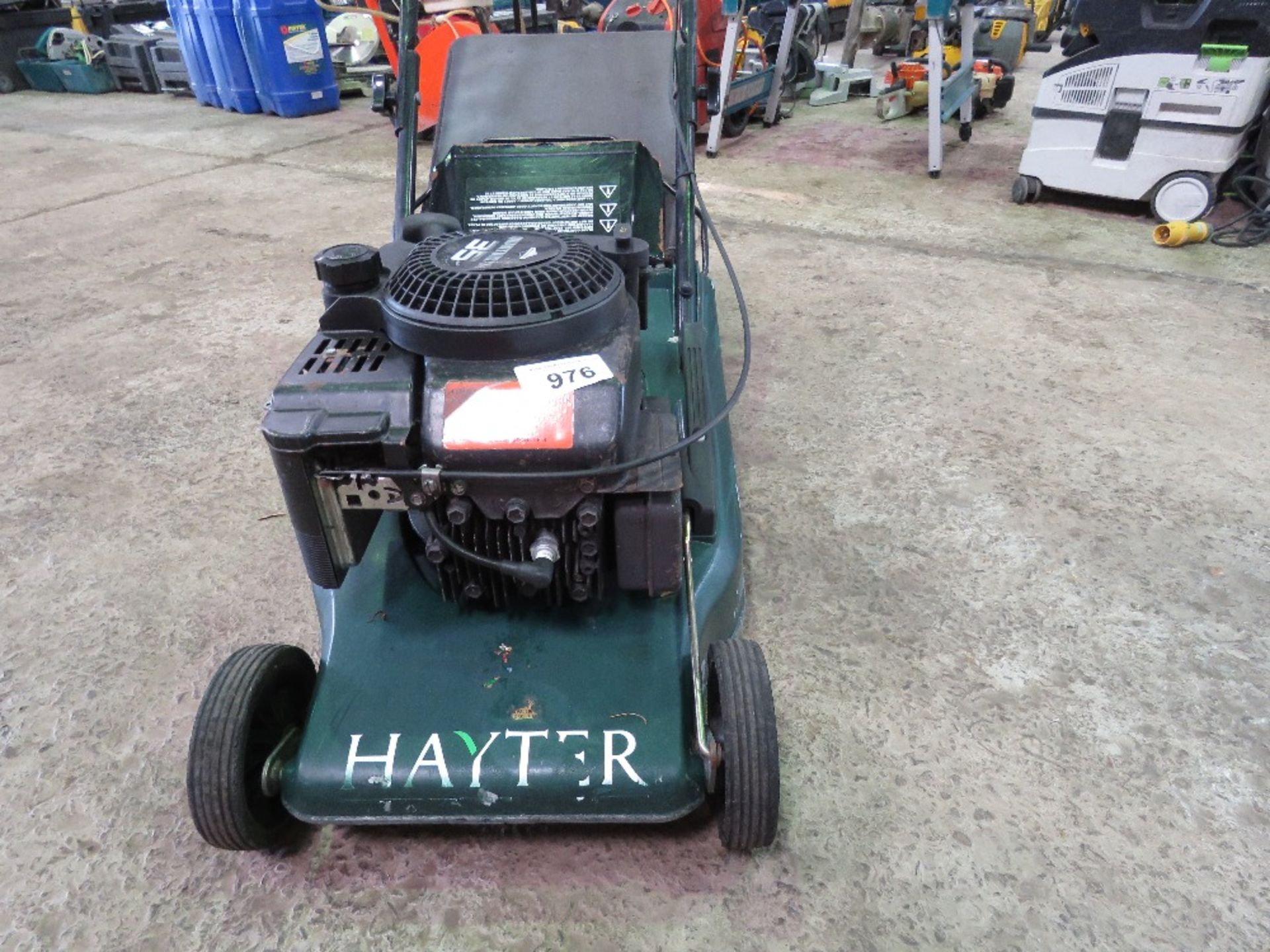 HARRIER 41 MOWER WITH A COLLECTOR. THIS LOT IS SOLD UNDER THE AUCTIONEERS MARGIN SCHEME, THEREFORE N - Image 3 of 3