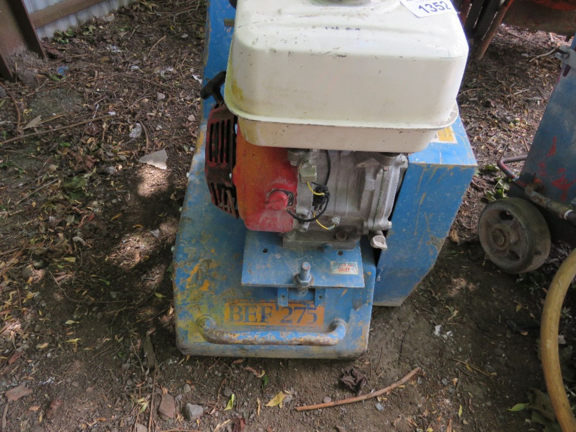 BEF 75 PETROL ENGINED FLOOR GRINDER. DIRECT FROM A LOCAL GROUNDWORKS COMPANY AS PART OF THEIR RES - Image 2 of 3