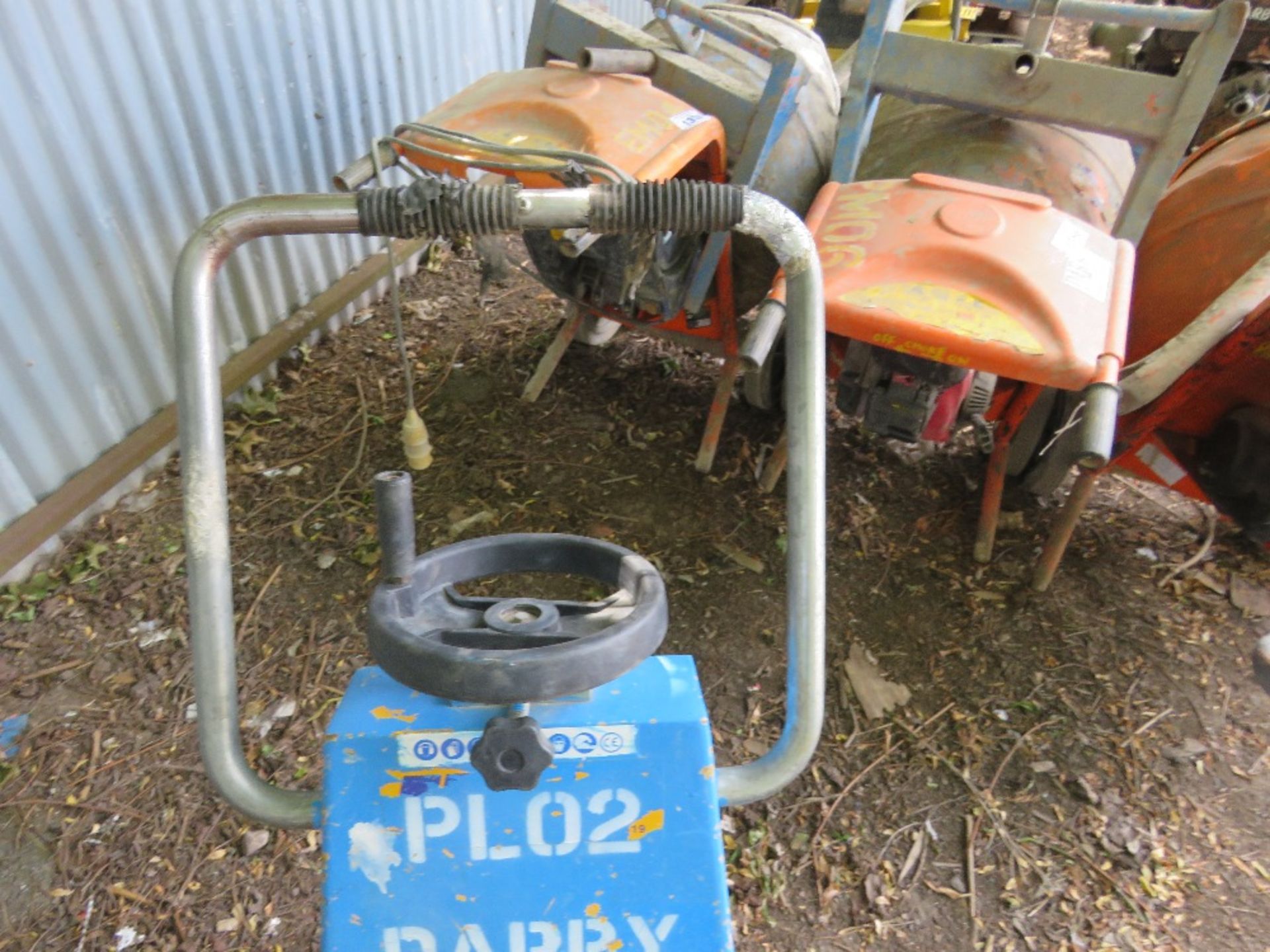 BEF 75 PETROL ENGINED FLOOR GRINDER. DIRECT FROM A LOCAL GROUNDWORKS COMPANY AS PART OF THEIR RES - Image 3 of 3