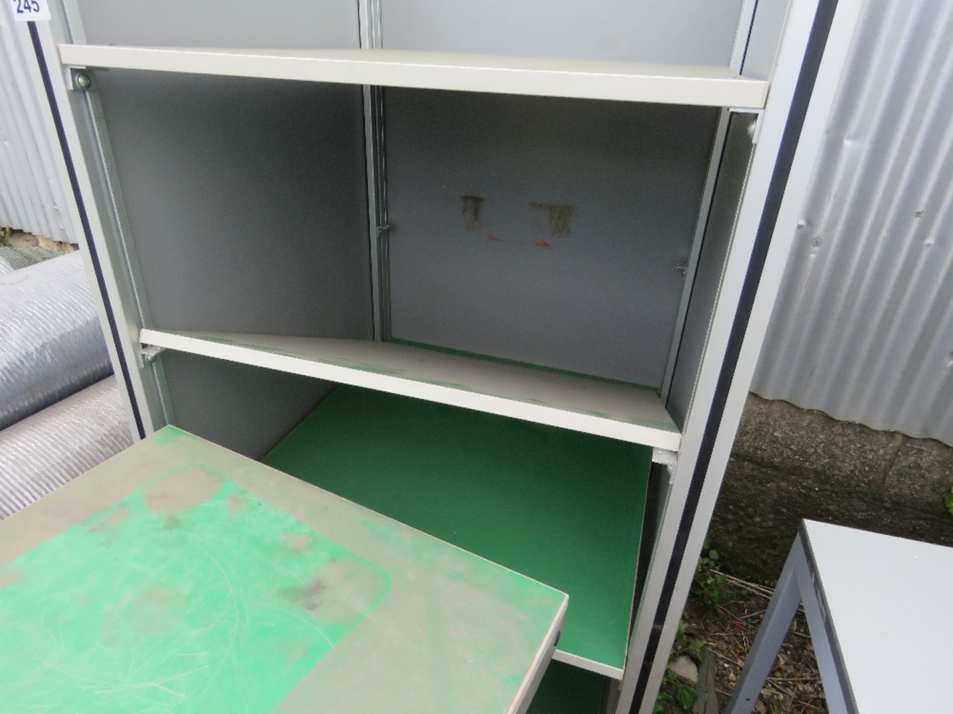 3 X GREEN TOPPED TABLES/CABINET EX LABORATORY. THIS LOT IS SOLD UNDER THE AUCTIONEERS MARGIN SCHEM - Image 4 of 4