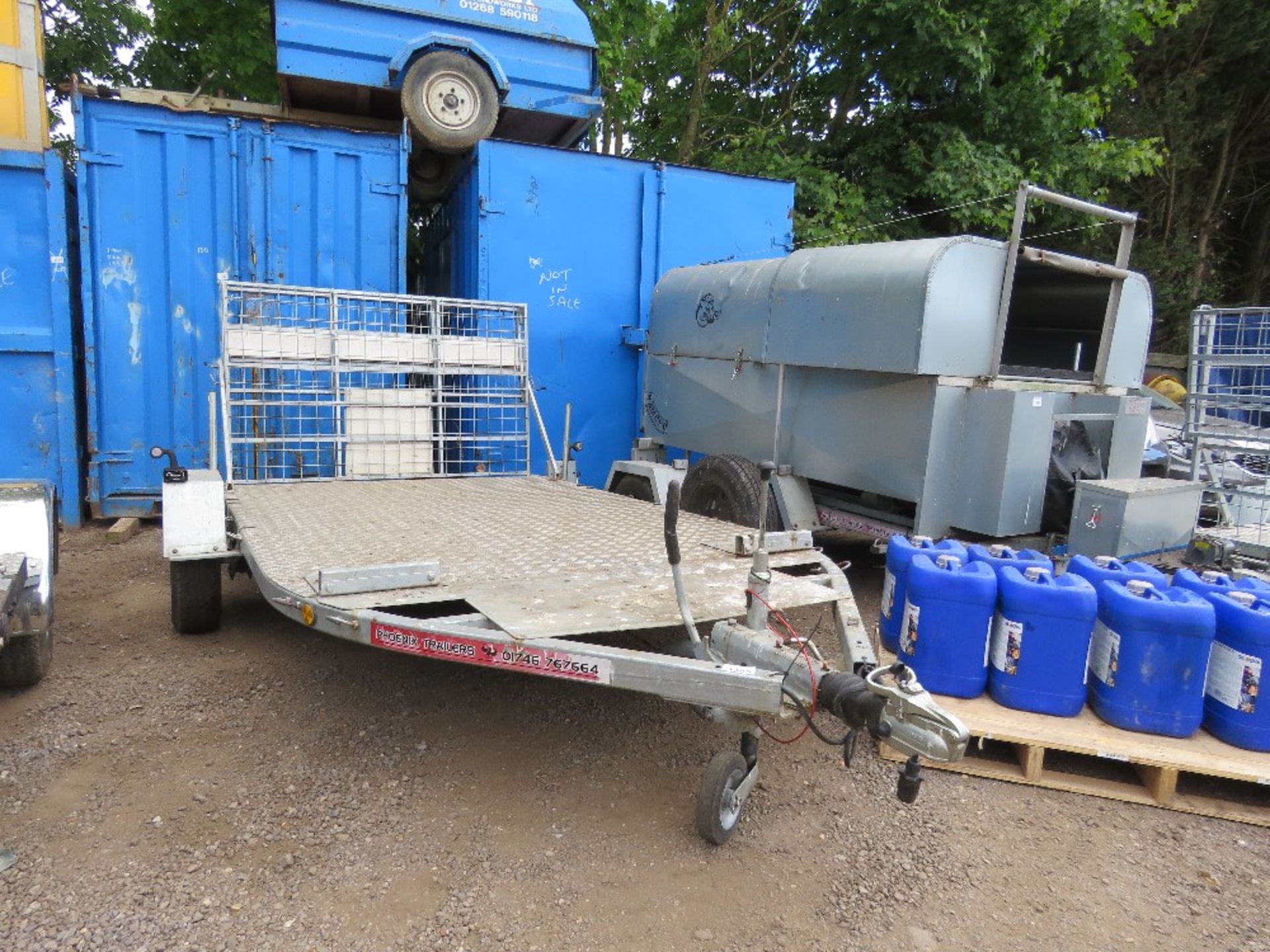 SINGLE AXLED QUAD BIKE / FLAT TRAILER 1.8M WIDE X 2.4M LENGTH BED APPROX. SOURCED FROM LIQUIDATION.