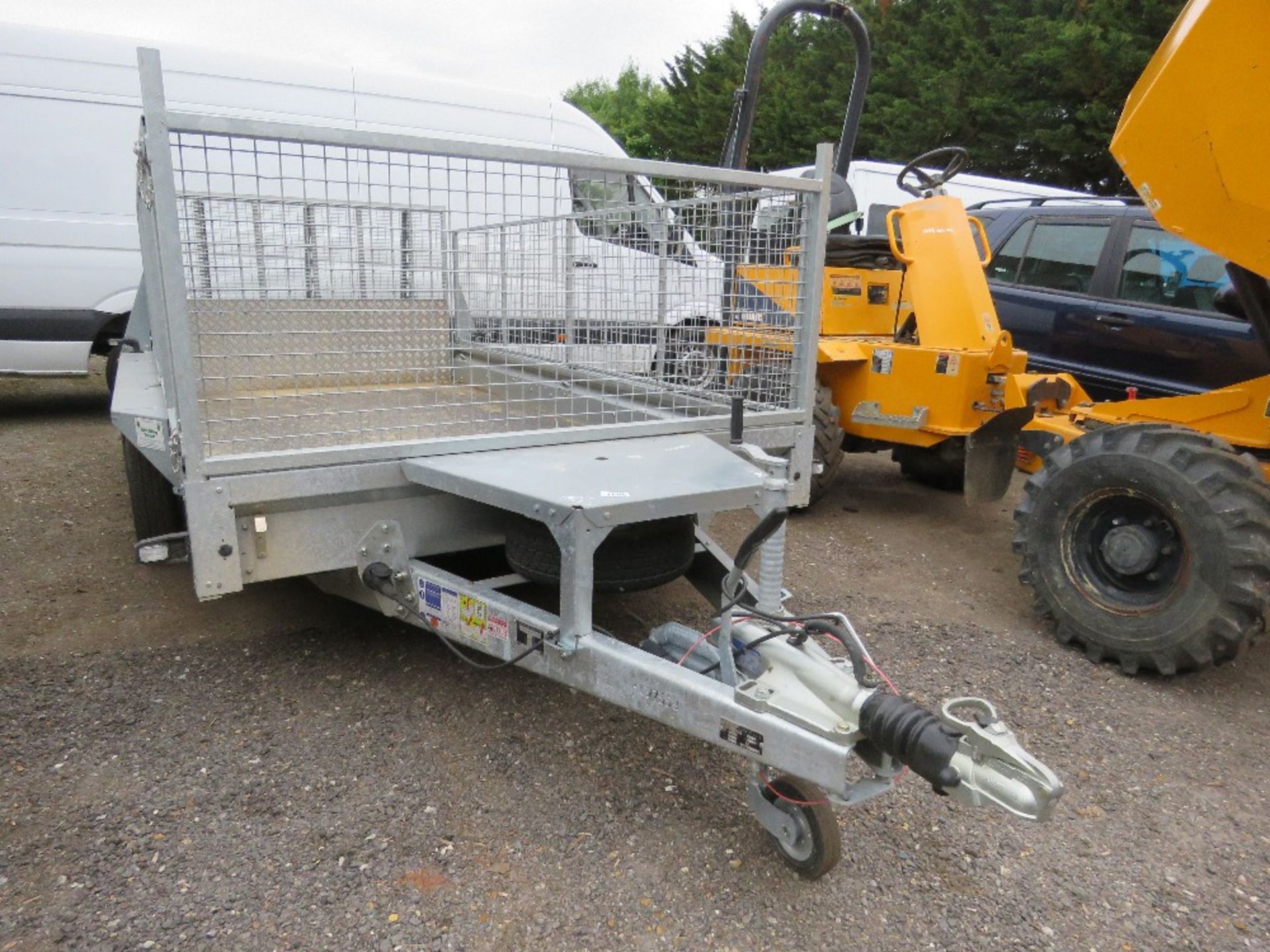 IFOR WILLIAMS GX126 TRAILER WITH MESH CAGE SIDES AND DROP REAR RAMP. WITH HITCH KEY AND DELIVERY PAC