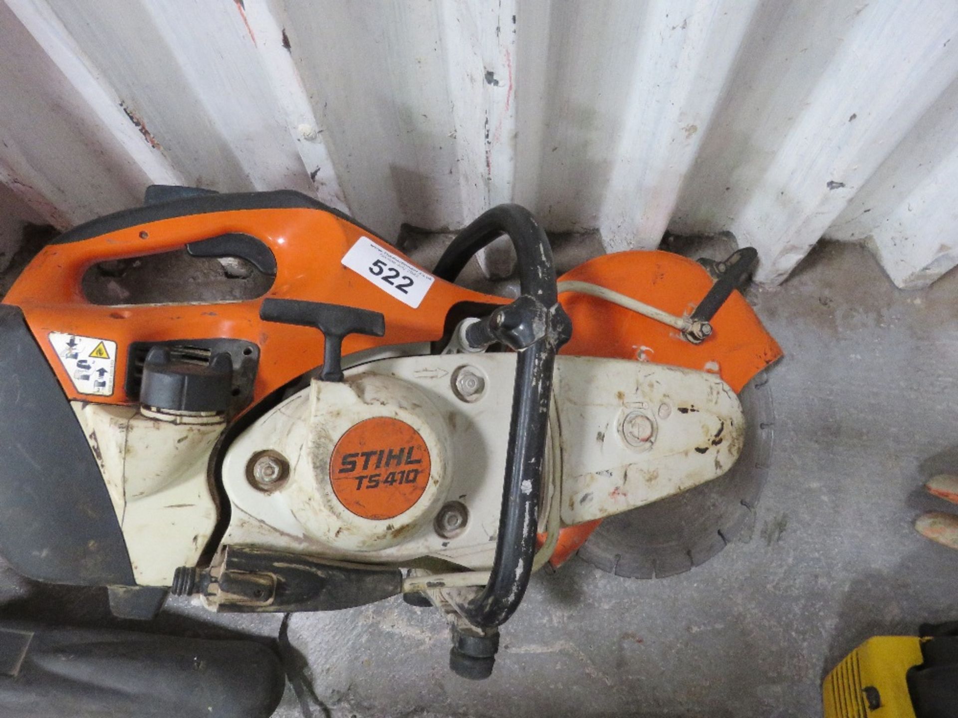 STIHL TS410 PETROL SAW. THIS LOT IS SOLD UNDER THE AUCTIONEERS MARGIN SCHEME, THEREFORE NO VAT WILL - Image 3 of 3