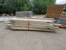 LARGE STACK OF ASSORTED BOARDS, MAINLY SCAFFOLD TYPE, 6-12FT LENGTH APPROX.. THIS LOT IS SOLD UNDER