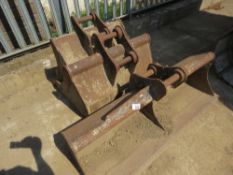 SET OF 3 X 45MM PINNED EXCAVATOR BUCKETS: 75MM, 90MM, 150MM SIZE APPROX. LOT LOCATION: SS13 1EF, BAS